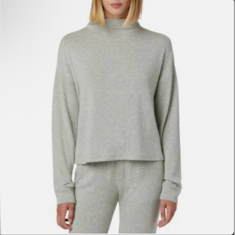 NWT Hudson Jeans Solid Mock-Neck Sweatshirt (Size: L) Retail: $175